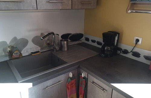 Figeac Casa | Chambre au calme avec cuisine équipée en supplément sur demande