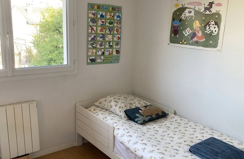 Grand Parc-Paul Doumer Cama Y Desayuno | Chambre au Calme Proche Centre Ville. Parking Sécurisé Privé