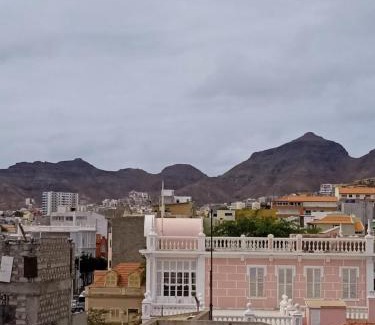 Mindelo Cama Y Desayuno | chambre chez alcinda