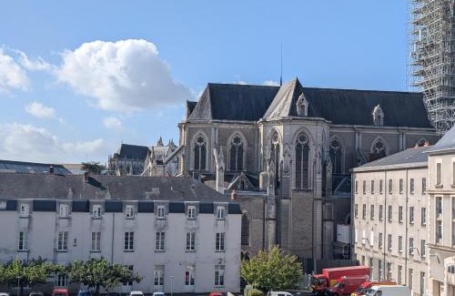 Richebourg - Saint-Clement Casa | Chambre chez l'habitant - Arty & Élégante - SDB privée