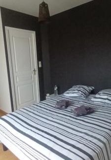 Laigne-en-Belin Cama Y Desayuno | Chambre circuit des 24 heures