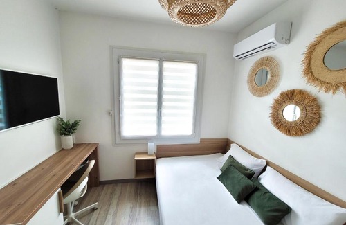 Beaux Arts-Boutonnet Casa | Chambre climatisée lit double dans villa - Proche Centre Tramway