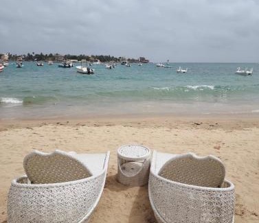 Ngor Casa | Chambre climatisée , wifi , serviettes, café ou thé offert