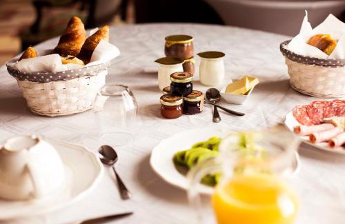 Champeaux Cama Y Desayuno | Chambre Cocteau avec vue sur le Mont Saint Michel