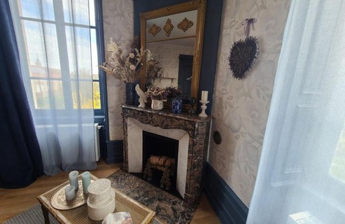 Medonville Cama Y Desayuno | Chambre cosy avec accueil chaleureux, proche de Vittel et Contrexéville - FR-1-589-480