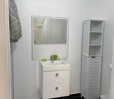 Trois-Rivieres Apartamento | Chambre cosy
