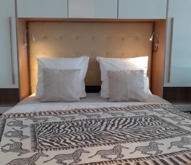 Serviers-et-Labaume Cama Y Desayuno | CHAMBRE D'HÔTES "Le petit Valadas" à 7km d'UZES