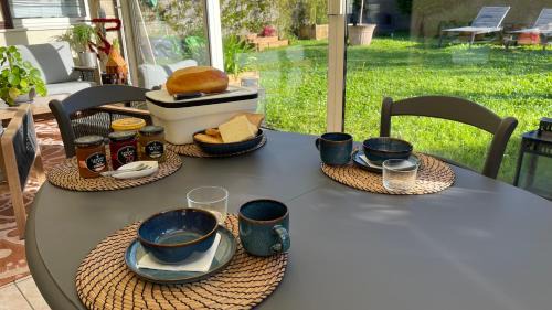 Puilboreau Cama Y Desayuno | Chambre d'hôte chez Roberto et Hervé