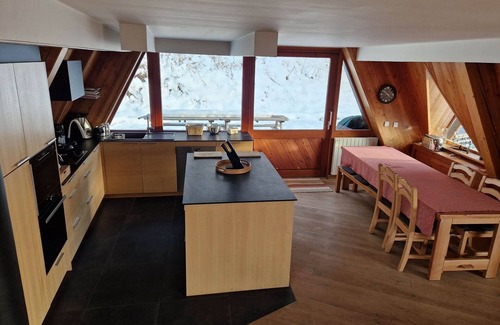 Arc-1600 Chalet De Esquí | Chambre d'hôte TINTIN - 2 people - single beds