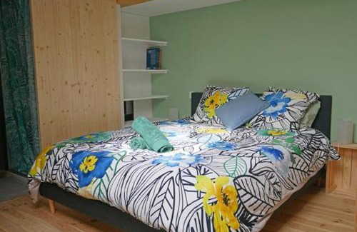 Pommiers Cama Y Desayuno | chambre d hôte La Grange