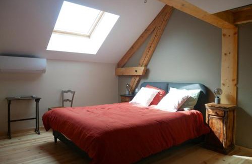 Pommiers Cama Y Desayuno | chambre d hôte La Grange