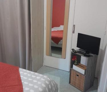 La Tour-du-Pin Casa | Chambre d'hôte Le Pin
