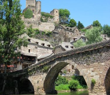 Belcastel Cama Y Desayuno | Chambre d'Hôtes au Château de Belcastel
