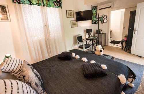 Anatole France Casa | Chambre d'Hôtes Villa Ambrosia et Spa