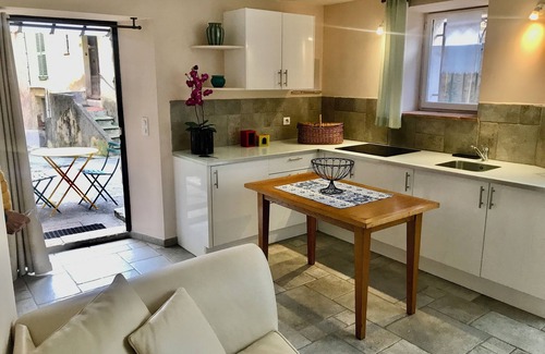Auribeau-sur-Siagne Apartamento | Chambre de charme proche Cannes entre mer,rivière et montagne. Calme absolu