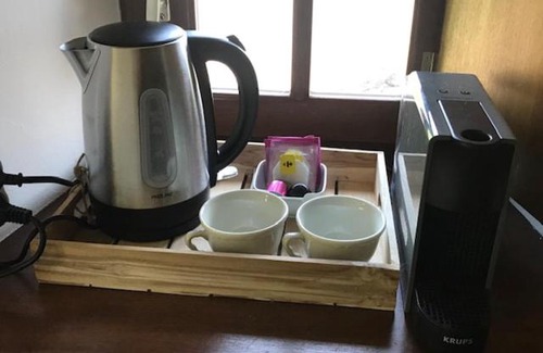 Ayssenes Cama Y Desayuno | Chambre de La Tour