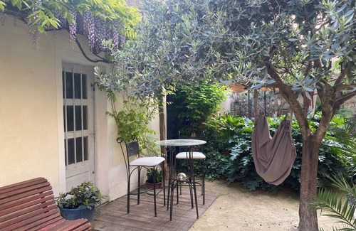 Nyons Casa | chambre double au coeur de la provence avec jardin