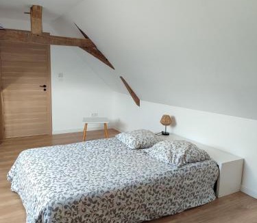 Mezeray Cama Y Desayuno | Chambre double avec salle de bain privée