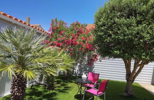 Les Sables d'Olonne Casa | Chambre et salle d'eau dans dépendance 20 m2, vélos
