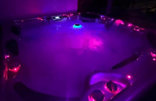 Paulhan Casa | Chambre et Spa Sud Doré avec Piscine en saison