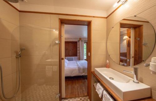 Vitry-aux-Loges Cama Y Desayuno | Chambre familiale au cœur de la nature avec jardin et piscine privée, idéale pour explorer le Loiret - FR-1-590-265