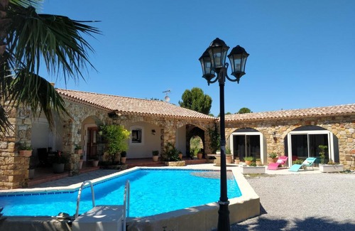 Saint-Andre-de-Roquelongue Cama Y Desayuno | Chambre d'hôtes La Romaine