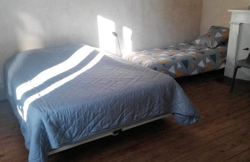 Saint-Nicolas-de-la-Grave Casa | Chambre La noyeraie