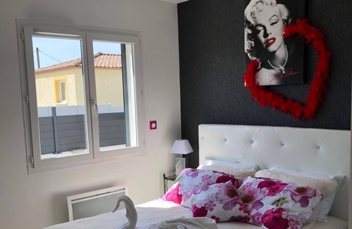 Saint-Privat-des-Vieux Cama Y Desayuno | Vrbo Property