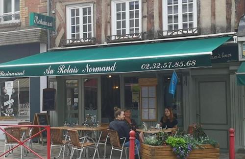 Cormeilles Apartamento | Chambre indépendante Au Relais Normand