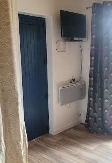 Gauriaguet Casa | Chambre indépendante chez l'habitant à la campagne proche bordeaux et l'ange bleu