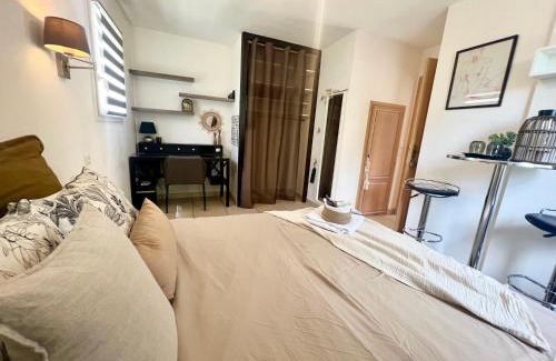 Saint-Egreve Casa | Chambre & jardin I tram Grenoble Nord St Egreve