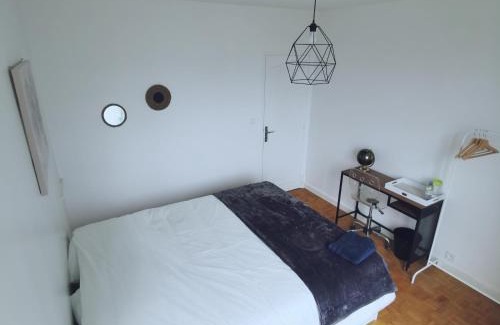 Orleans Casa | Chambre Monde Tout confort Saint-Marceau