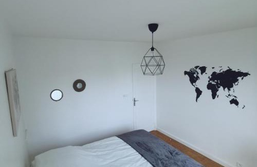 Orleans Casa | Chambre Monde Tout confort Saint-Marceau