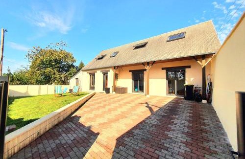 Evreux Casa | Chambre paisible chez l'habitant en rez de chaussée avec salle d'eau 10 min gare et centre ville