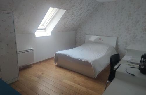 Bobigny Casa | Chambre privée à Bobigny -Salle de bain et toilettes communes, pas de cuisine, check-in après 19h
