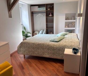 Domagne Casa | Chambre privée avec salle de bain