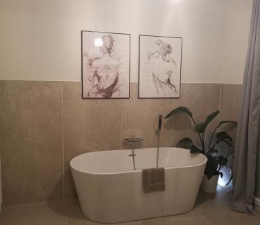 Saint-Sylvestre Cama Y Desayuno | Chambre privée luxueuse Villa Monte 0ropa