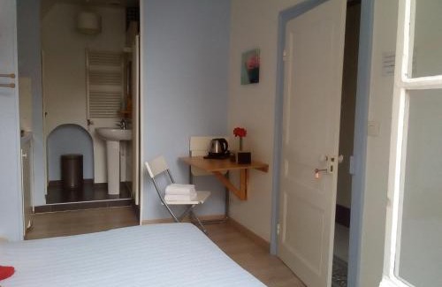 Les Andelys Cama Y Desayuno | Chambre Saint-Sauveur