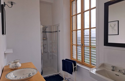 Agy Cama Y Desayuno | Chambre Sibylle, Château D'agy