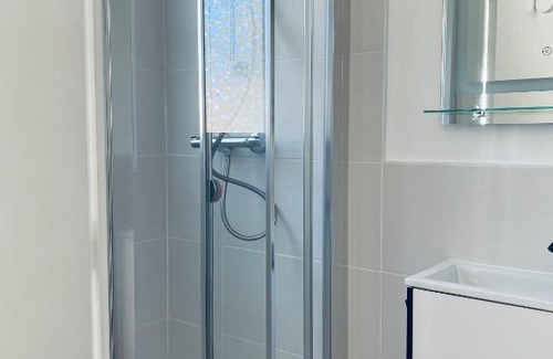 Lannilis Casa | Chambre/studio douillet en rez-de -jardin