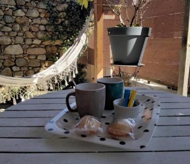 Vallon-Pont-d'Arc Casa | Chambre terrasse et parking privés 400 m du marché VALLON