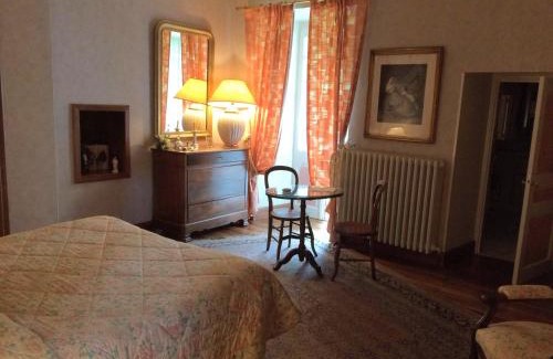 Saint-Jean-du-Bruel Cama Y Desayuno | Chambre Thomas