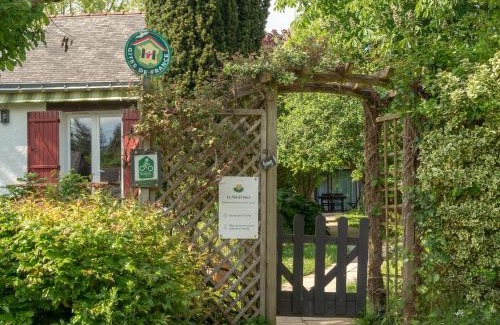 Saint-Omer-de-Blain Cama Y Desayuno | Chambre tout confort près du canal à Blain, accès handicapés, WiFi, TV, coin cuisine - FR-1-306-1255
