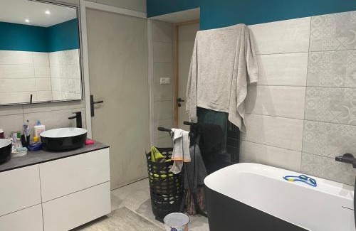 Les 3 Ponts Casa | Chambre Ventabren avec mezzanine