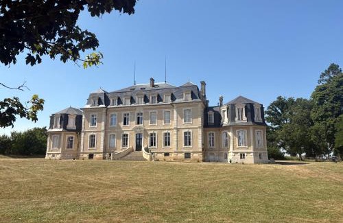Chazemais Casa | chambre zen château de la Bouchatte