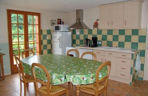 Futeau Cama Y Desayuno | Chambres élégantes au cœur de la forêt d'Argonne - FR-1-585-138