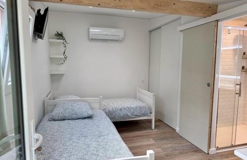 Cros-de-Cagnes Apartamento | Chambres au calme, free parking