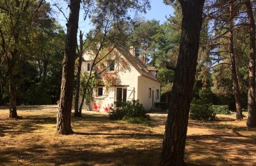 Noisy-sur-Ecole Cama Y Desayuno | Chambres au coeur du Massif des Trois Pignons