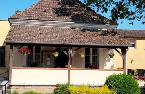 Fontguenand Cama Y Desayuno | Chambres avec petit déj inclus et table d'hôtes en Berry, près des Châteaux de la Loire - FR-1-591-700
