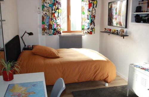 Marigne-Laille Cama Y Desayuno | Chambres d'hôtes chez l'habitant, circuit 24h, Pôle Européen du Cheval, etc
